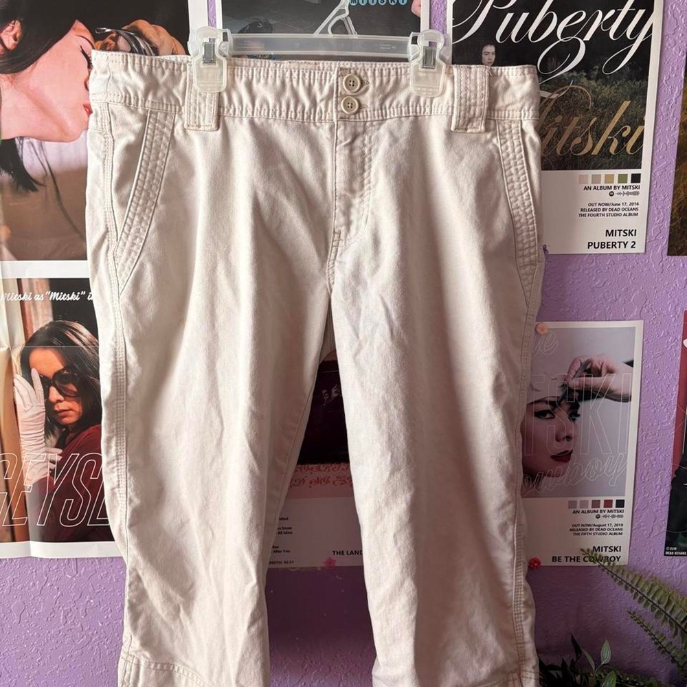 Y2K Old Navy Lowrise Beige Cargo Capri Pants